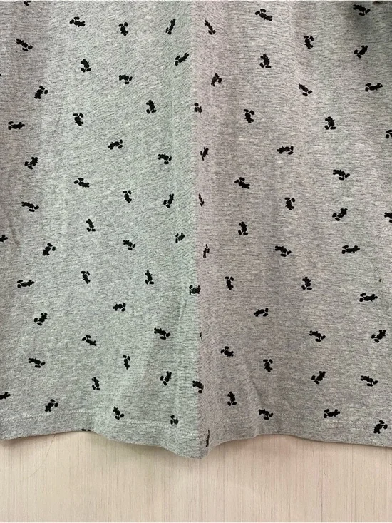 Disney Men’s Mickey Mouse Silhouette Grey Crewneck Shirt Sleeve T-Shirt Large - Picture 3 of 5